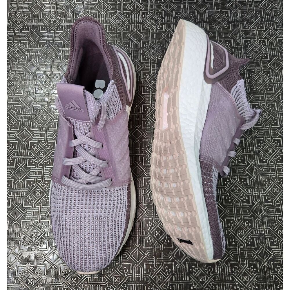 🐢 Adidas Ultraboost 19 Size 8.5 Soft Vision/Vision Shade